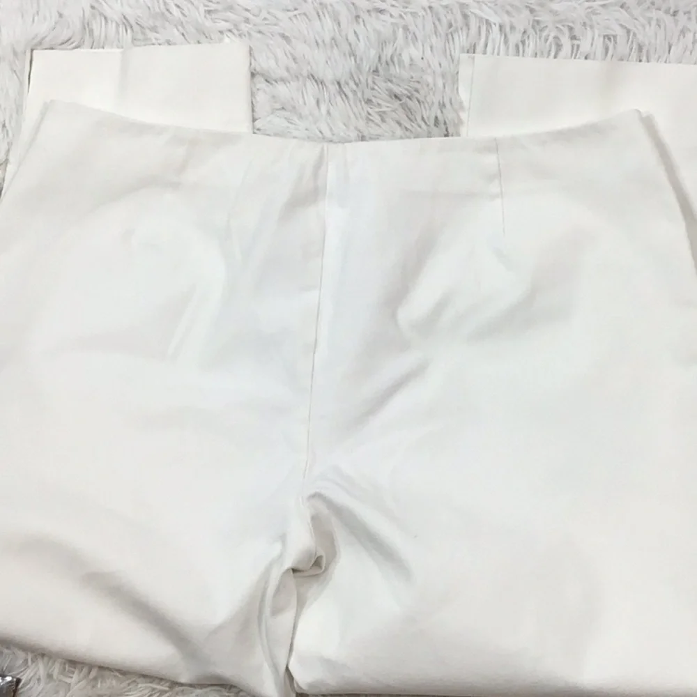 Lafayette 148 New York sophisticated white